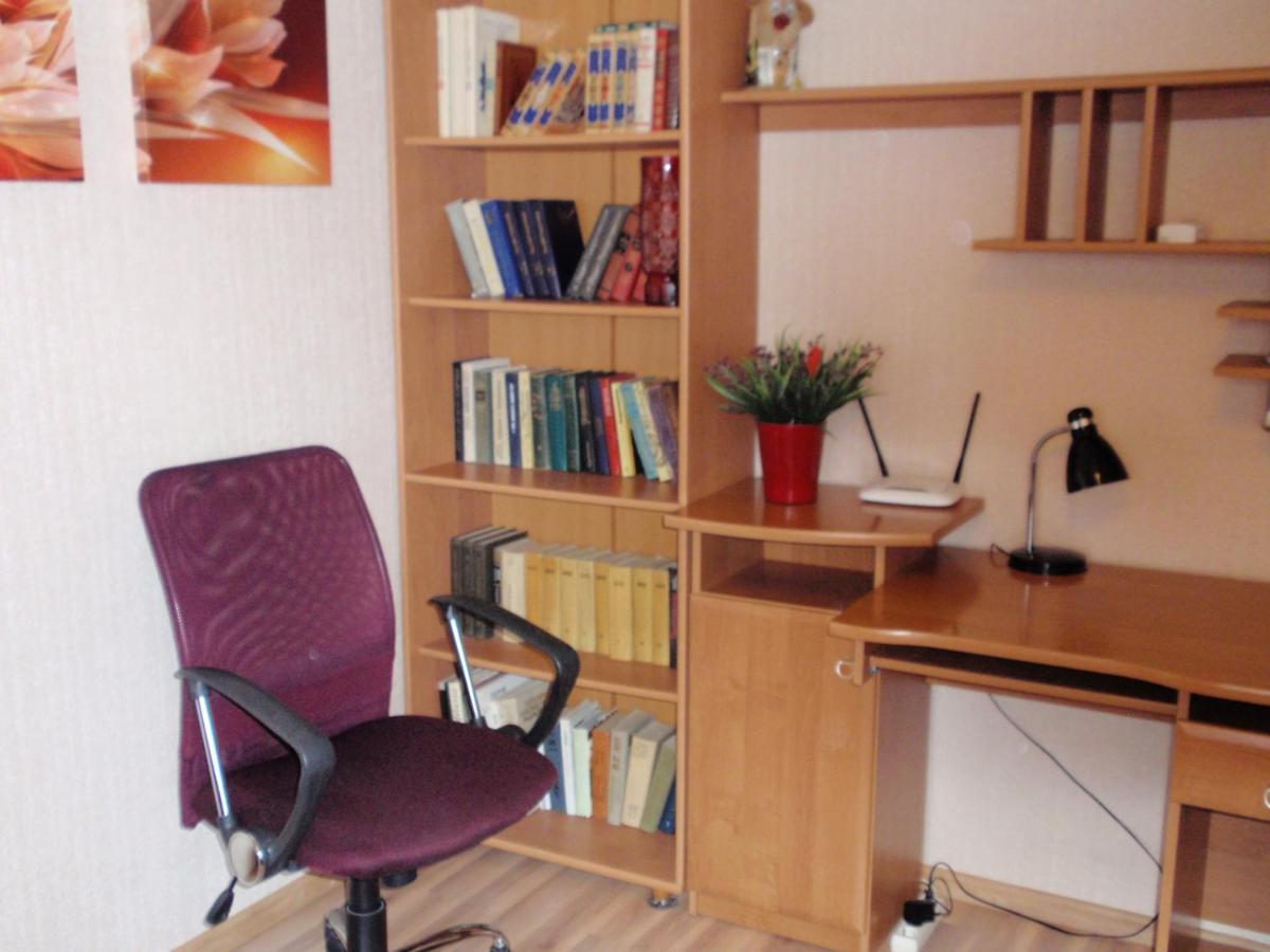 Central Cietoksna Street Apartment Daugavpils Exteriör bild
