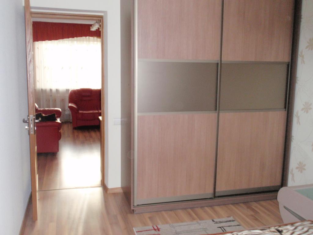 Central Cietoksna Street Apartment Daugavpils Rum bild